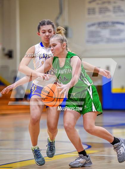Thumbnail 2 in Mountain Home vs Yellville-Summit (Mountain Home Jr Invitational) photogallery.