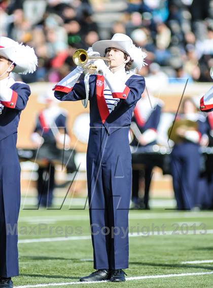 Thumbnail 1 in Denton Ryan vs Fossil Ridge (UIL 5A Regional Playoff) photogallery.