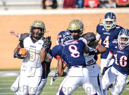 Thumbnail 2 in Denton Ryan vs Fossil Ridge (UIL 5A Regional Playoff) photogallery.