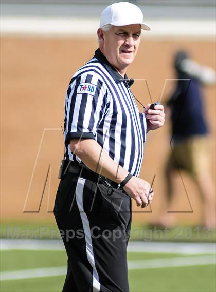 Thumbnail 1 in Denton Ryan vs Fossil Ridge (UIL 5A Regional Playoff) photogallery.