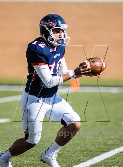 Thumbnail 3 in Denton Ryan vs Fossil Ridge (UIL 5A Regional Playoff) photogallery.