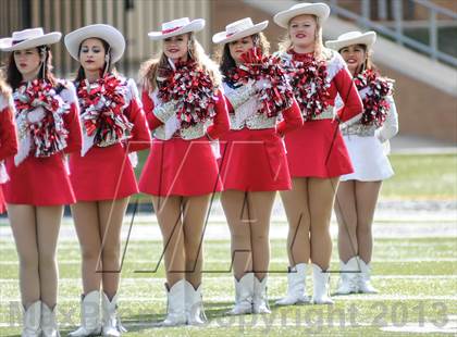 Thumbnail 2 in Denton Ryan vs Fossil Ridge (UIL 5A Regional Playoff) photogallery.