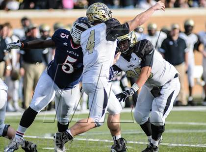 Thumbnail 1 in Denton Ryan vs Fossil Ridge (UIL 5A Regional Playoff) photogallery.