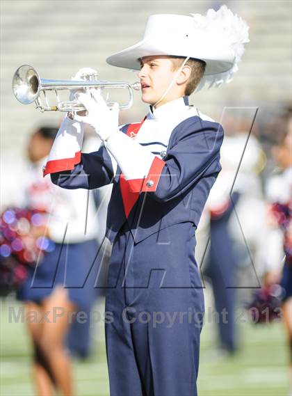 Thumbnail 3 in Denton Ryan vs Fossil Ridge (UIL 5A Regional Playoff) photogallery.