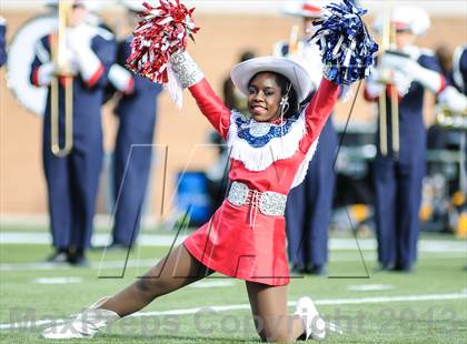 Thumbnail 2 in Denton Ryan vs Fossil Ridge (UIL 5A Regional Playoff) photogallery.