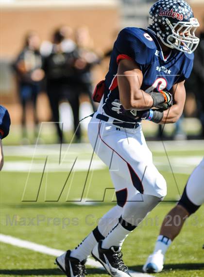 Thumbnail 1 in Denton Ryan vs Fossil Ridge (UIL 5A Regional Playoff) photogallery.