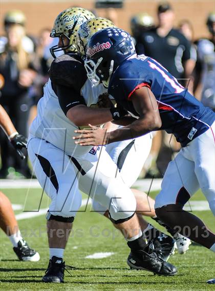 Thumbnail 1 in Denton Ryan vs Fossil Ridge (UIL 5A Regional Playoff) photogallery.