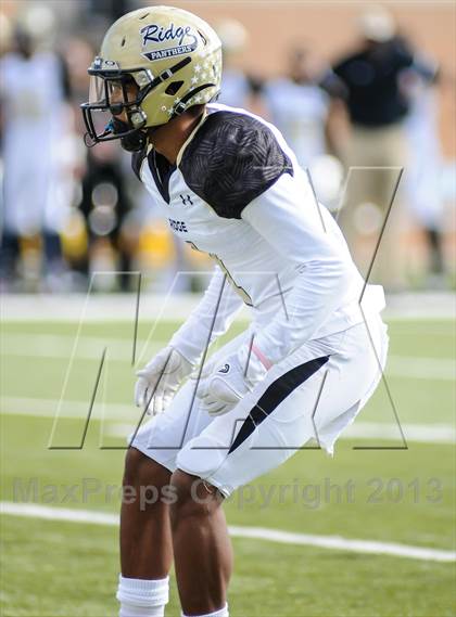 Thumbnail 2 in Denton Ryan vs Fossil Ridge (UIL 5A Regional Playoff) photogallery.