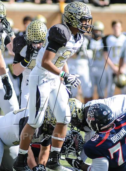 Thumbnail 3 in Denton Ryan vs Fossil Ridge (UIL 5A Regional Playoff) photogallery.
