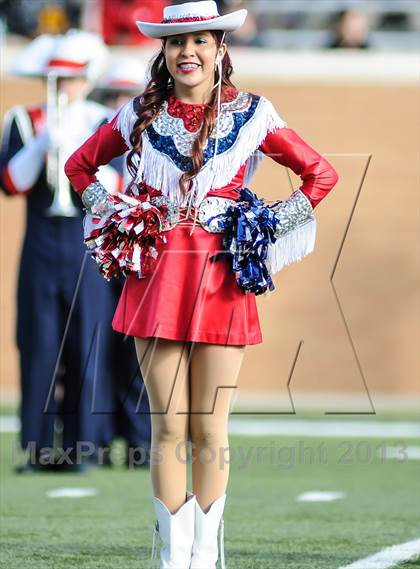 Thumbnail 2 in Denton Ryan vs Fossil Ridge (UIL 5A Regional Playoff) photogallery.