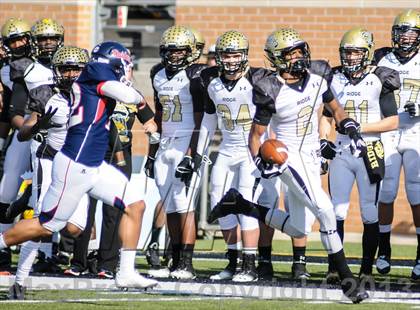 Thumbnail 3 in Denton Ryan vs Fossil Ridge (UIL 5A Regional Playoff) photogallery.