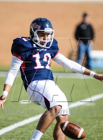 Thumbnail 1 in Denton Ryan vs Fossil Ridge (UIL 5A Regional Playoff) photogallery.