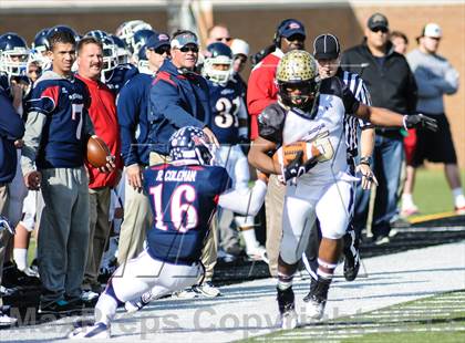 Thumbnail 2 in Denton Ryan vs Fossil Ridge (UIL 5A Regional Playoff) photogallery.