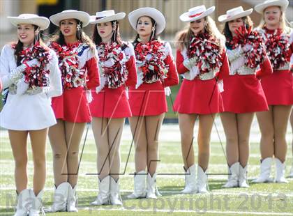 Thumbnail 3 in Denton Ryan vs Fossil Ridge (UIL 5A Regional Playoff) photogallery.