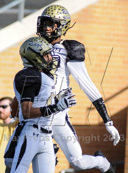 Thumbnail 1 in Denton Ryan vs Fossil Ridge (UIL 5A Regional Playoff) photogallery.