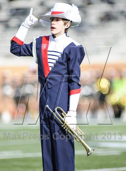 Thumbnail 1 in Denton Ryan vs Fossil Ridge (UIL 5A Regional Playoff) photogallery.