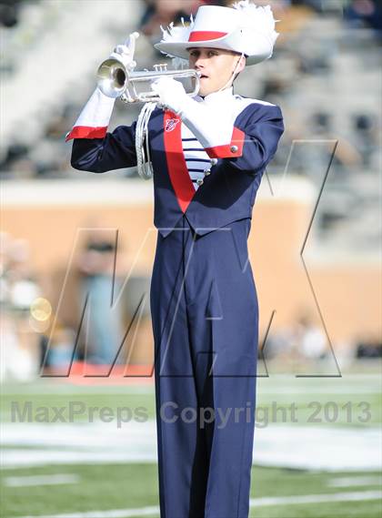 Thumbnail 2 in Denton Ryan vs Fossil Ridge (UIL 5A Regional Playoff) photogallery.