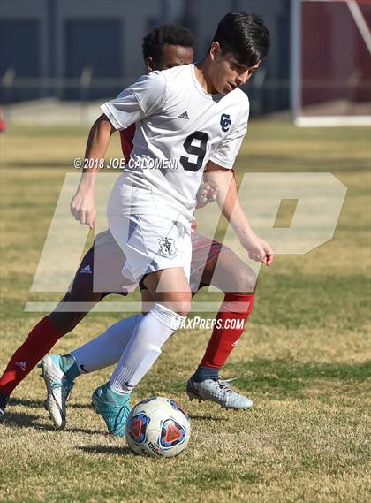 Thumbnail 1 in Lee [Robert E.] vs Central Catholic (NEISD Tournament) photogallery.