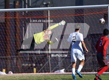 Thumbnail 1 in Lee [Robert E.] vs Central Catholic (NEISD Tournament) photogallery.