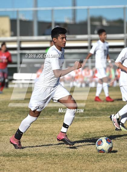 Thumbnail 3 in Lee [Robert E.] vs Central Catholic (NEISD Tournament) photogallery.