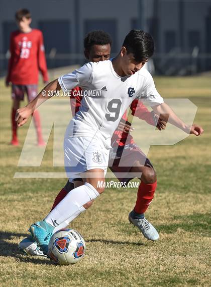 Thumbnail 3 in Lee [Robert E.] vs Central Catholic (NEISD Tournament) photogallery.
