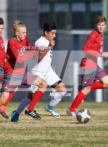 Thumbnail 1 in Lee [Robert E.] vs Central Catholic (NEISD Tournament) photogallery.