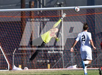Thumbnail 3 in Lee [Robert E.] vs Central Catholic (NEISD Tournament) photogallery.