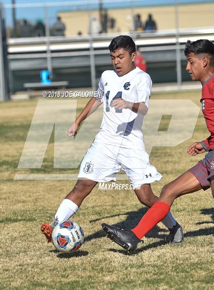 Thumbnail 2 in Lee [Robert E.] vs Central Catholic (NEISD Tournament) photogallery.