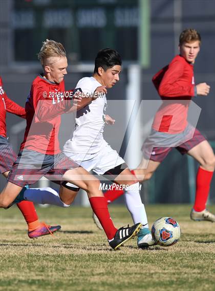 Thumbnail 2 in Lee [Robert E.] vs Central Catholic (NEISD Tournament) photogallery.