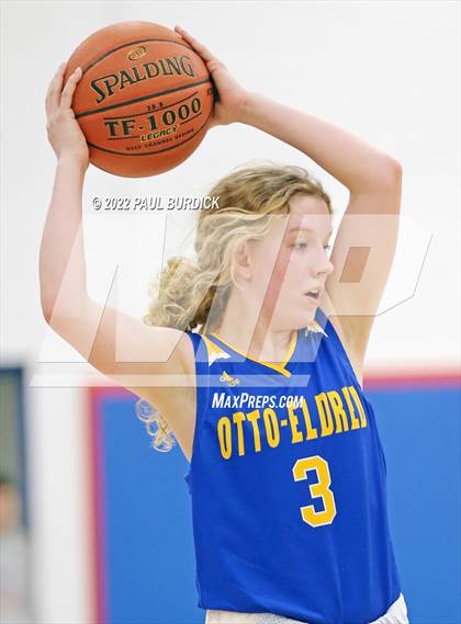 Thumbnail 3 in Otto-Eldred vs. North Clarion (District IX Semifinal) photogallery.