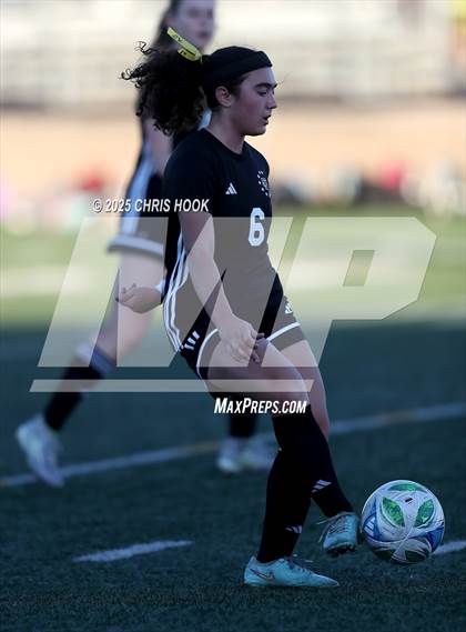 Thumbnail 2 in Tanque Verde vs Salpointe Catholic (Kelly Pierce Soccer Tournament) photogallery.