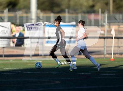 Thumbnail 2 in Tanque Verde vs Salpointe Catholic (Kelly Pierce Soccer Tournament) photogallery.