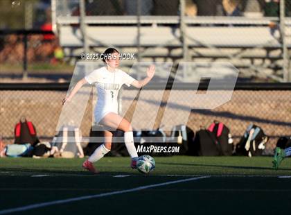 Thumbnail 2 in Tanque Verde vs Salpointe Catholic (Kelly Pierce Soccer Tournament) photogallery.