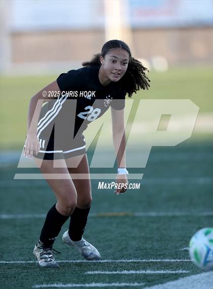Thumbnail 2 in Tanque Verde vs Salpointe Catholic (Kelly Pierce Soccer Tournament) photogallery.