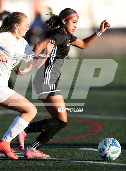 Thumbnail 1 in Tanque Verde vs Salpointe Catholic (Kelly Pierce Soccer Tournament) photogallery.