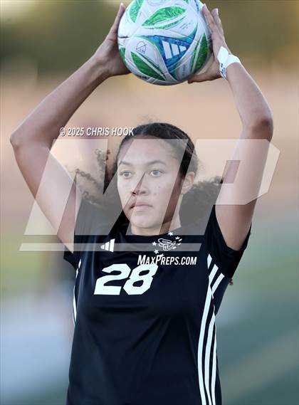 Thumbnail 1 in Tanque Verde vs Salpointe Catholic (Kelly Pierce Soccer Tournament) photogallery.
