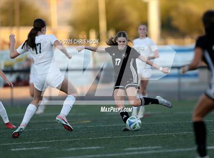 Thumbnail 2 in Tanque Verde vs Salpointe Catholic (Kelly Pierce Soccer Tournament) photogallery.