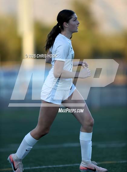 Thumbnail 3 in Tanque Verde vs Salpointe Catholic (Kelly Pierce Soccer Tournament) photogallery.