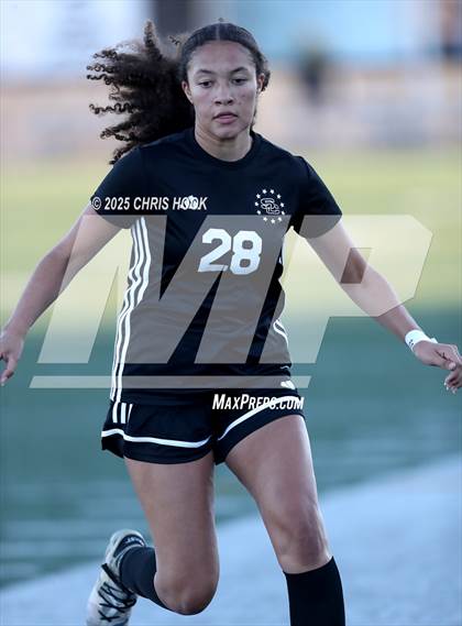 Thumbnail 1 in Tanque Verde vs Salpointe Catholic (Kelly Pierce Soccer Tournament) photogallery.