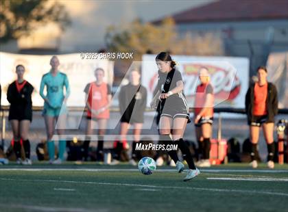 Thumbnail 1 in Tanque Verde vs Salpointe Catholic (Kelly Pierce Soccer Tournament) photogallery.