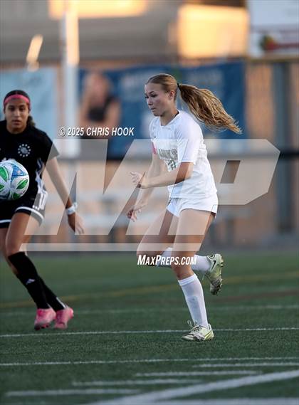 Thumbnail 3 in Tanque Verde vs Salpointe Catholic (Kelly Pierce Soccer Tournament) photogallery.