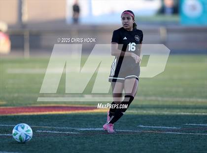 Thumbnail 2 in Tanque Verde vs Salpointe Catholic (Kelly Pierce Soccer Tournament) photogallery.