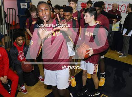 Thumbnail 2 in Clovis West vs. Weston Ranch photogallery.