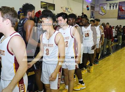 Thumbnail 3 in Clovis West vs. Weston Ranch photogallery.