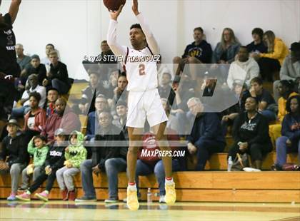 Thumbnail 1 in Clovis West vs. Weston Ranch photogallery.
