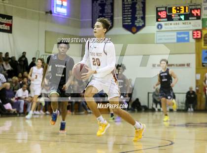 Thumbnail 2 in Clovis West vs. Weston Ranch photogallery.