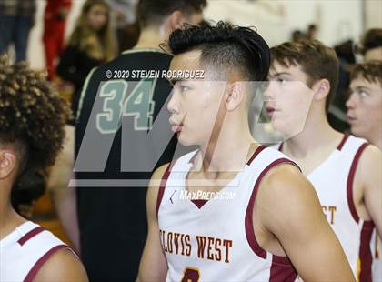 Thumbnail 1 in Clovis West vs. Weston Ranch photogallery.