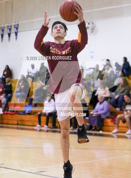Thumbnail 2 in Clovis West vs. Weston Ranch photogallery.