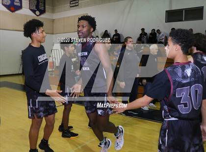 Thumbnail 3 in Clovis West vs. Weston Ranch photogallery.