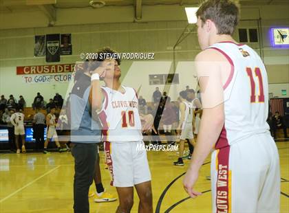 Thumbnail 2 in Clovis West vs. Weston Ranch photogallery.